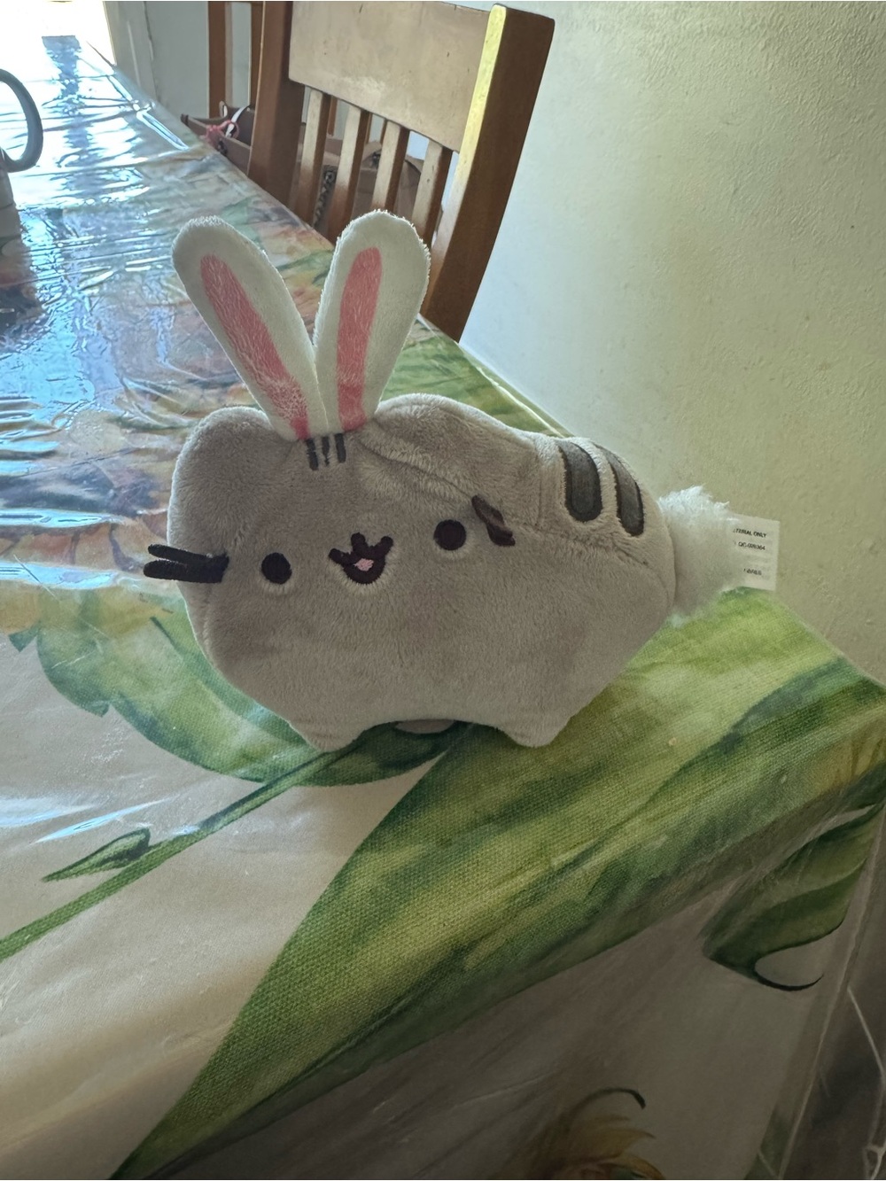 Small Easter pusheen plush!!! Cute